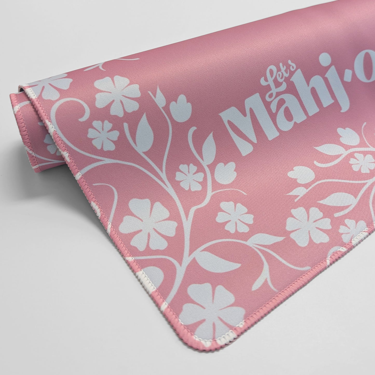 Mahjong playmat with floral boarder pastel pink